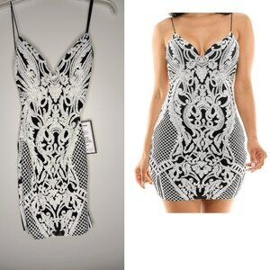 B.Darlin White Black Sequined Bodycon Low-back Mini Dress  Junior Size 1/2 New